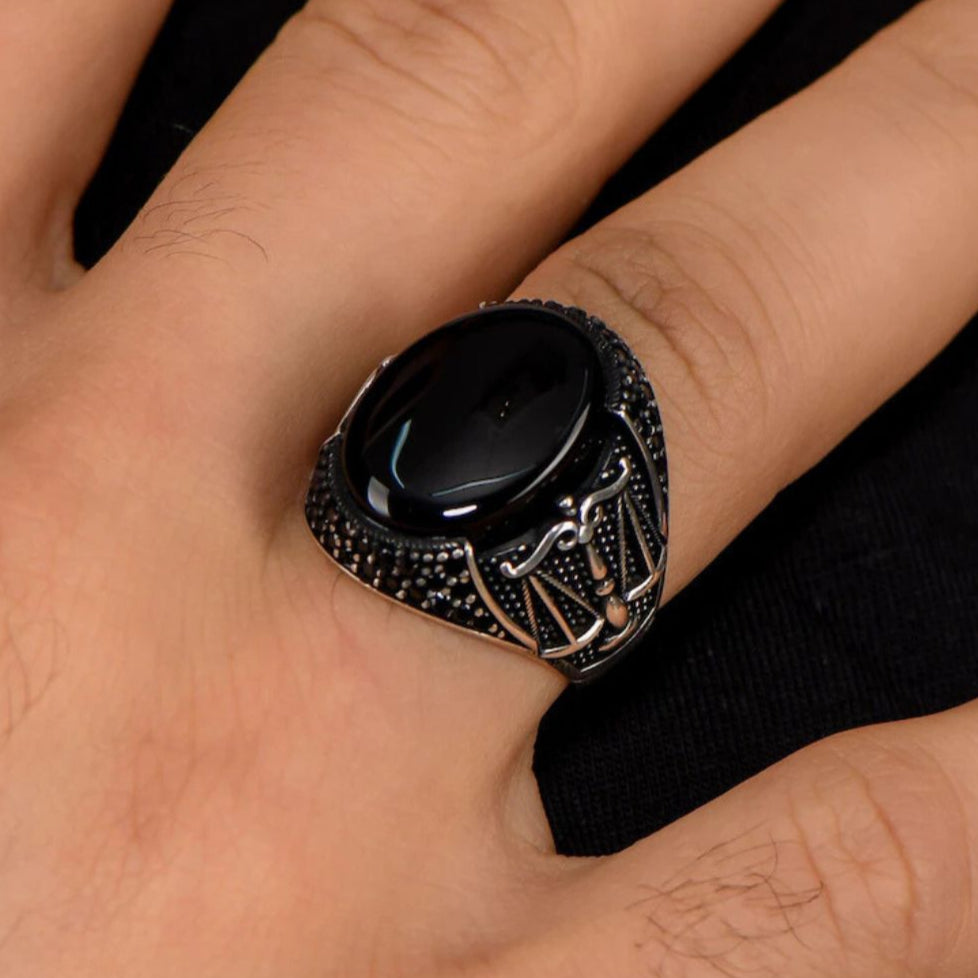 Onyx Stone and Zircon Stone Decoration Scale 925 Sterling Silver Ring