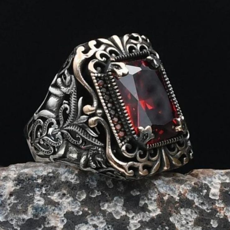 Special Design Red Zircon Stone Embellished 925 Sterling Silver Ring